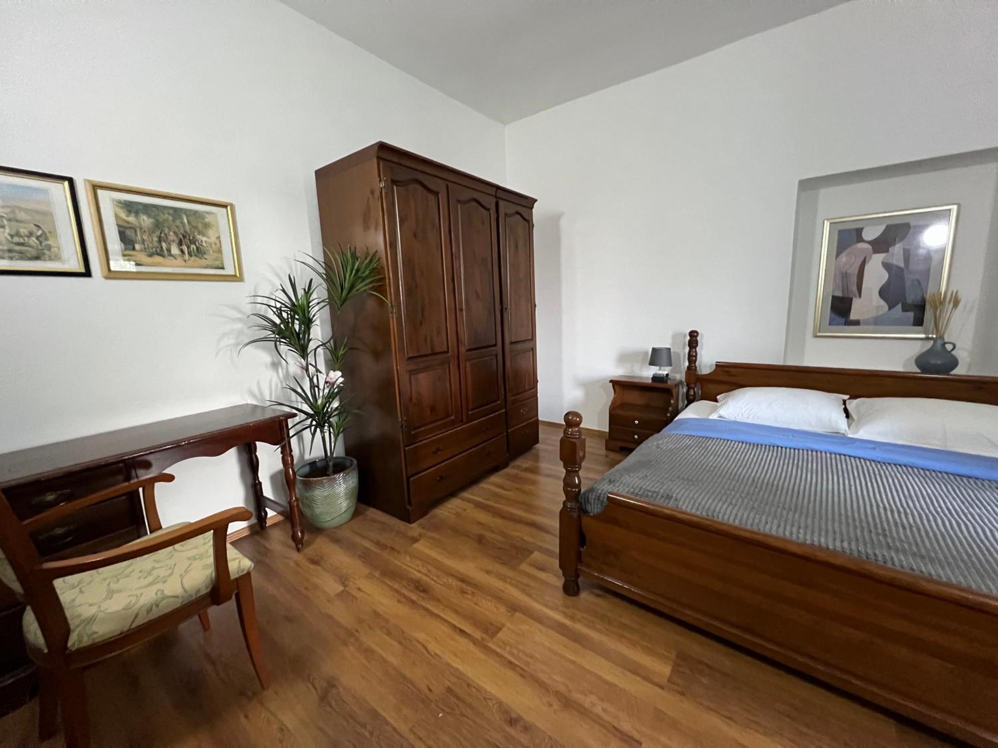 Bonvenon2Volme Apt&Room Pula Exterior photo