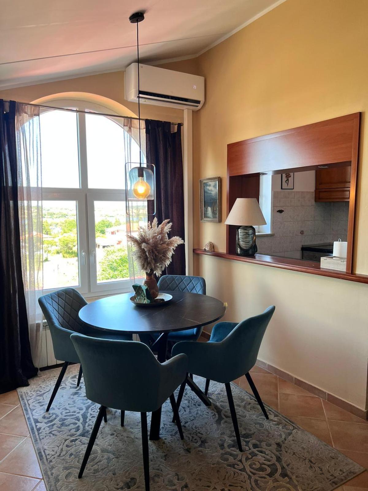 Bonvenon2Volme Apt&Room Pula Exterior photo